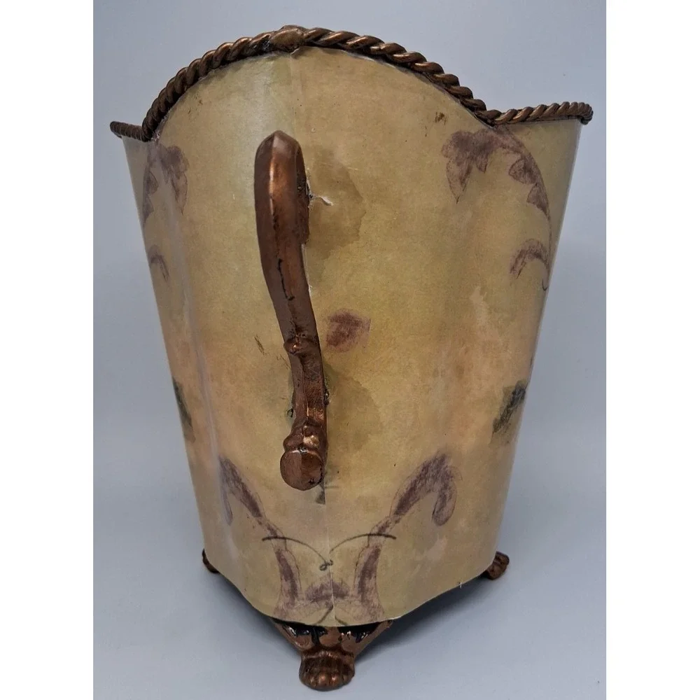 Vintage Style‎ Decorative Cache Pot with Handles and Grape Design